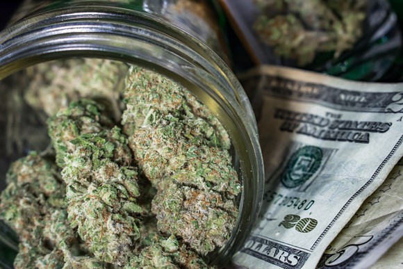 marijuana-buds-on-cash