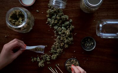 How to Decarb Weed Without the Smell